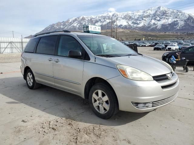 2005 Toyota Sienna CE