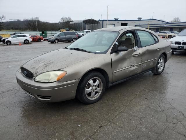 2005 Ford Taurus SE