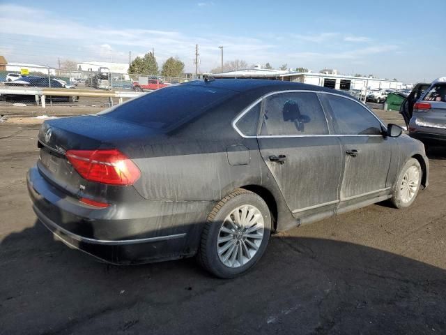 2016 Volkswagen Passat SE