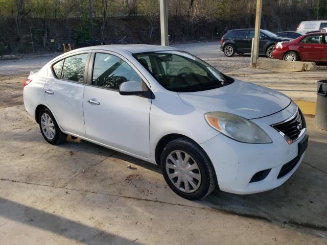 2013 Nissan Versa S