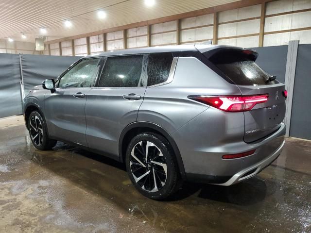 2023 Mitsubishi Outlander SE