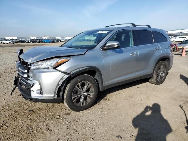 2019 Toyota Highlander LE