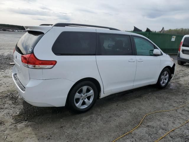 2012 Toyota Sienna LE