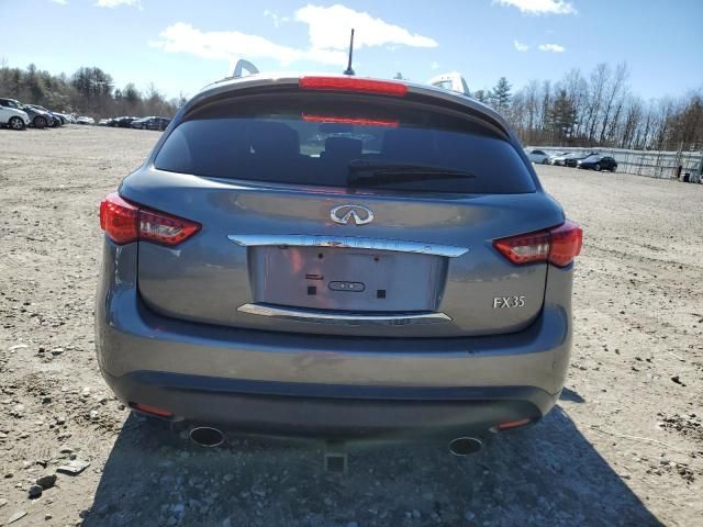 2012 Infiniti FX35