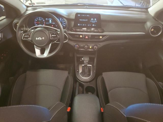 2022 KIA Forte FE