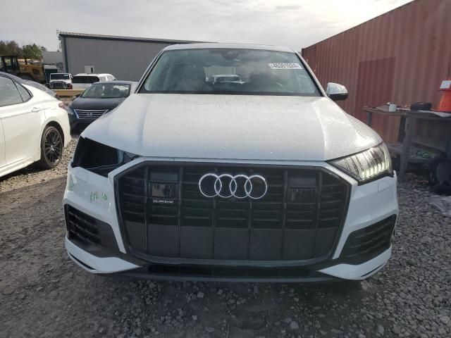 2023 Audi Q7 Premium Plus