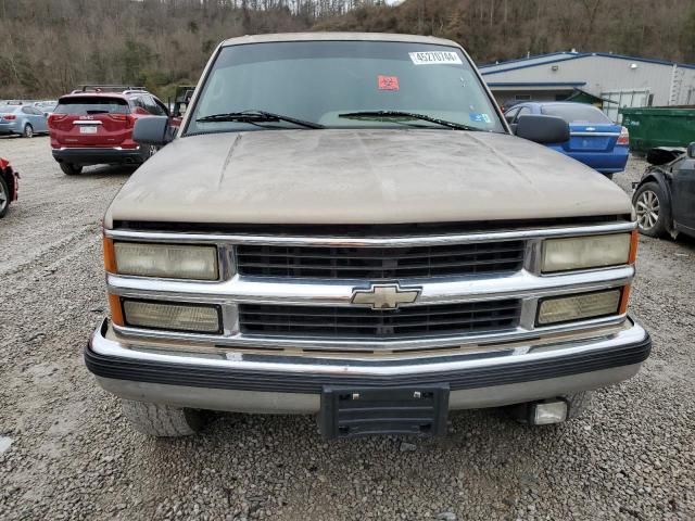 1996 Chevrolet Suburban K1500