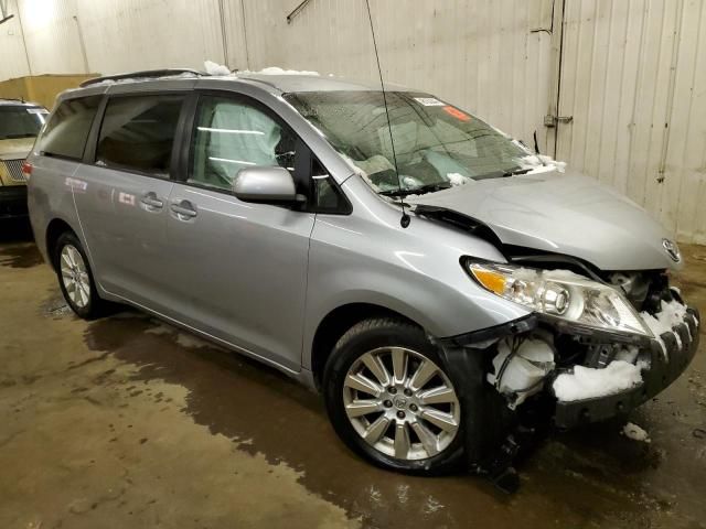 2014 Toyota Sienna LE