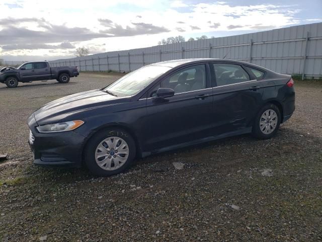 2013 Ford Fusion S