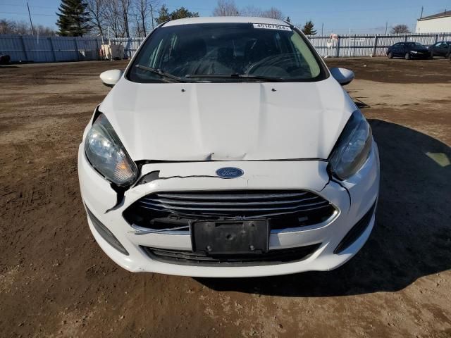 2015 Ford Fiesta SE