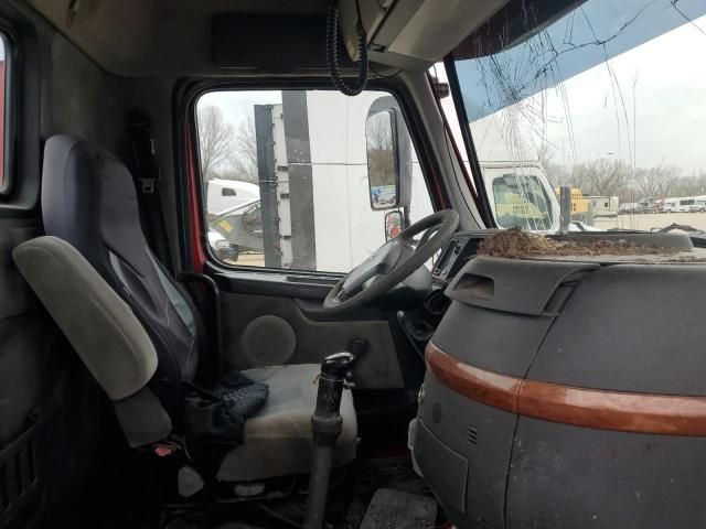 2005 Volvo VN VNL