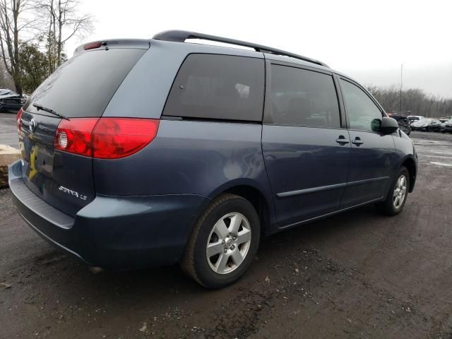 2006 Toyota Sienna CE