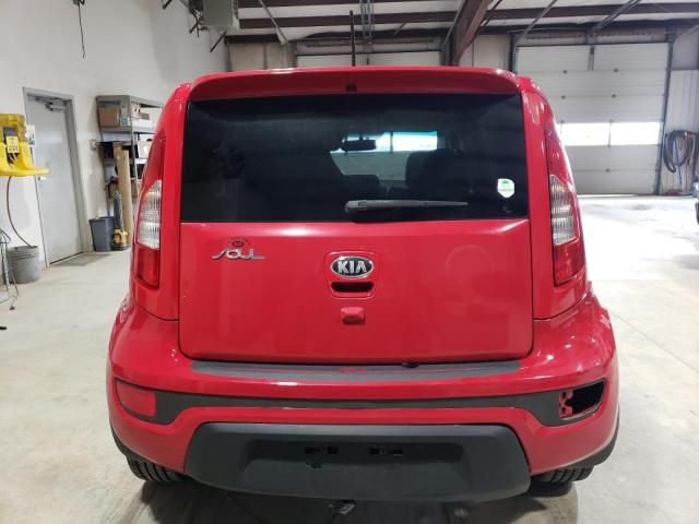 2013 KIA Soul +