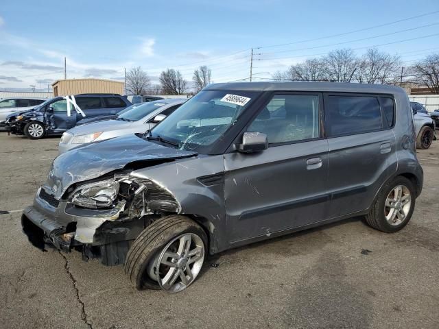 2010 KIA Soul +