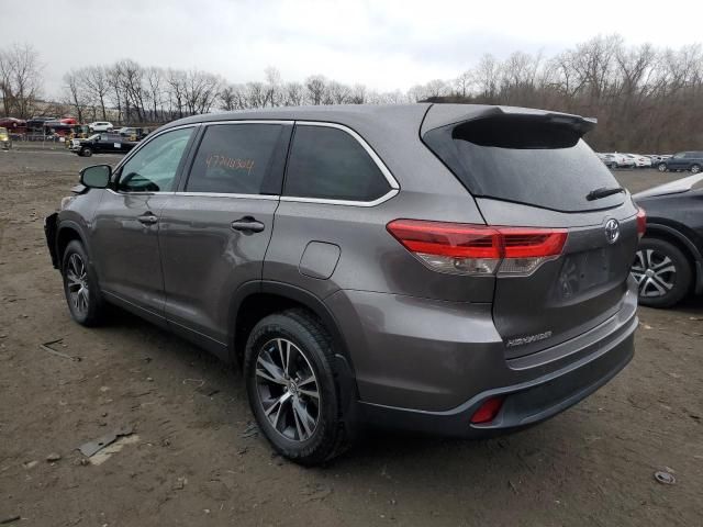 2019 Toyota Highlander LE