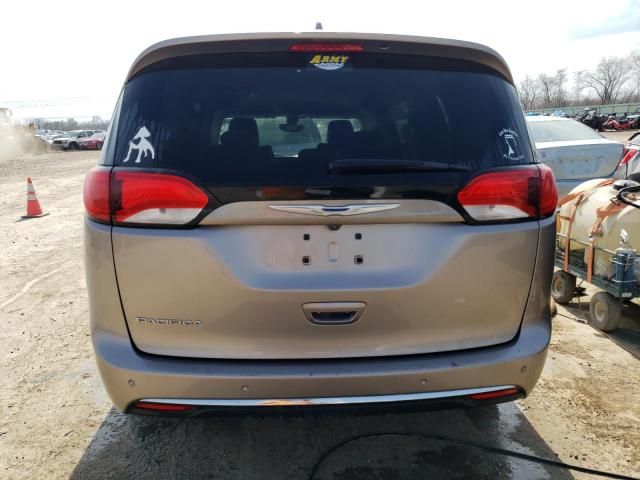 2017 Chrysler Pacifica Touring L