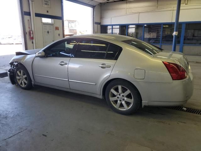 2004 Nissan Maxima SE