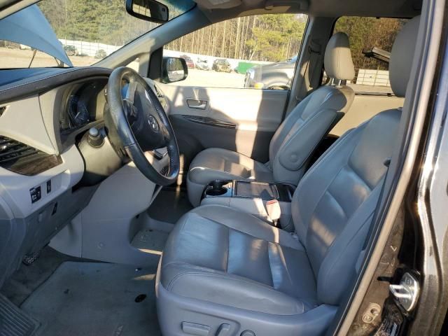 2015 Toyota Sienna XLE