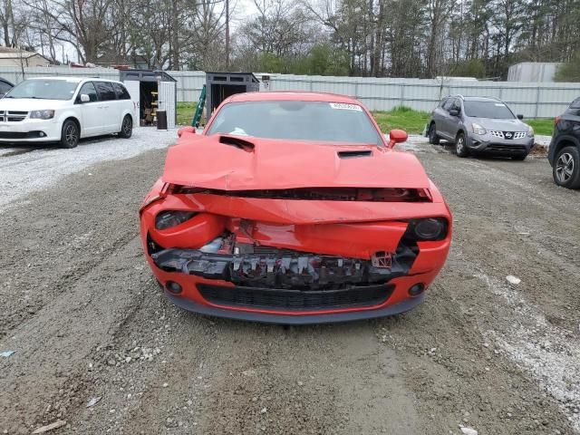 2015 Dodge Challenger SXT Plus