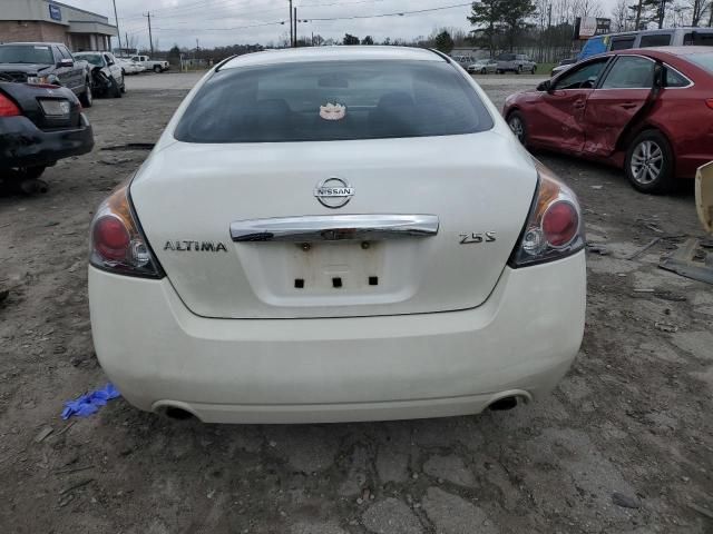 2010 Nissan Altima Base