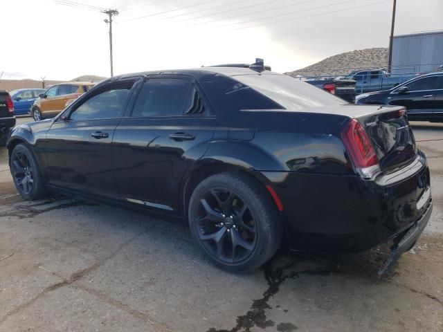 2020 Chrysler 300 Touring