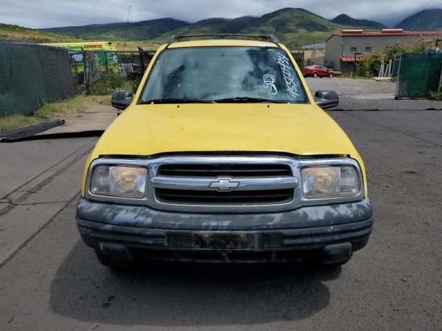 2004 Chevrolet Tracker