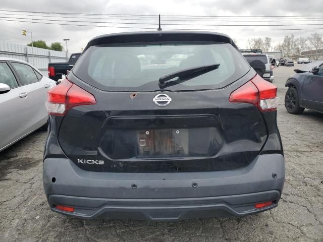 2020 Nissan Kicks S