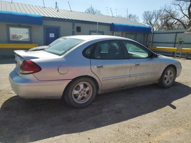 2005 Ford Taurus SE