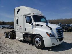 Salvage trucks for sale at Spartanburg, SC auction: 2019 Freightliner Cascadia 126
