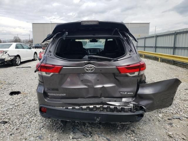 2019 Toyota Highlander SE