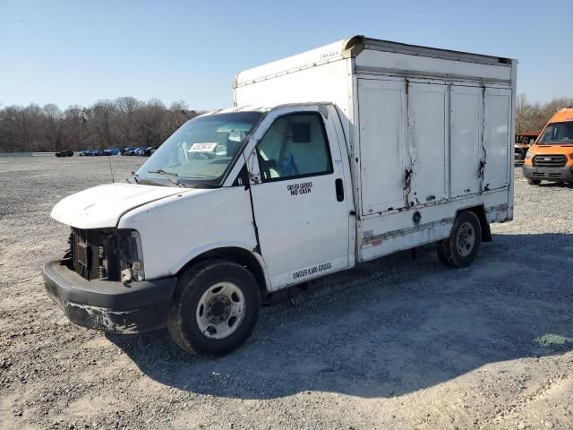 2009 GMC Savana Cutaway G3500