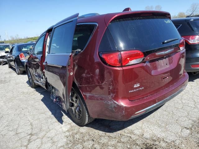 2017 Chrysler Pacifica Touring L Plus