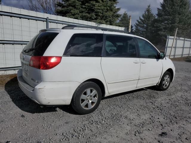 2006 Toyota Sienna CE