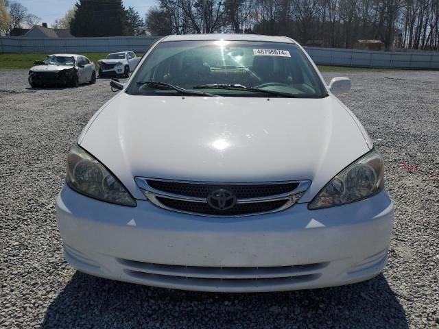 2004 Toyota Camry LE