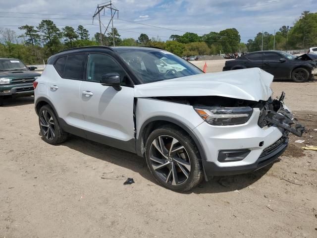 2020 Volvo XC40 T5 R-Design