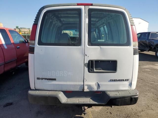 2000 Chevrolet Express G2500