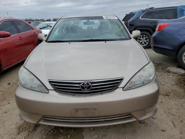 2005 Toyota Camry LE