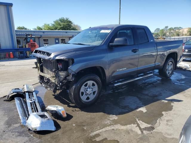 2016 Toyota Tundra Double Cab SR/SR5