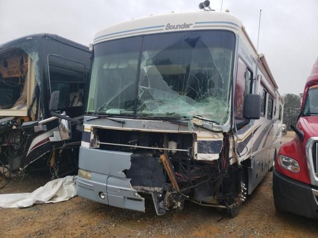 2005 Freightliner Chassis X Line Motor Home