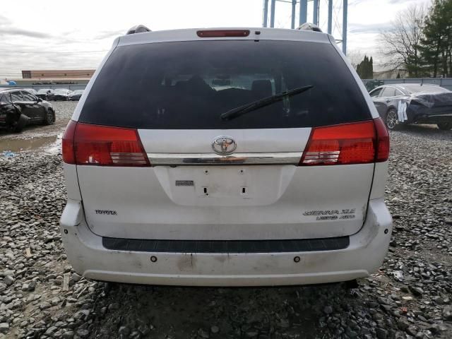 2005 Toyota Sienna XLE