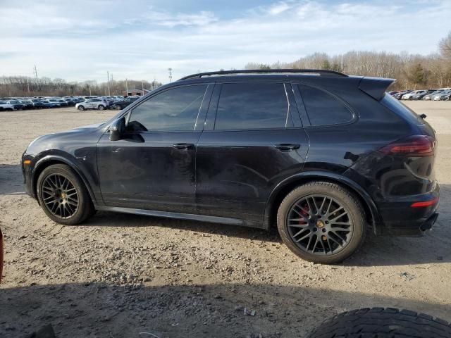 2016 Porsche Cayenne GTS