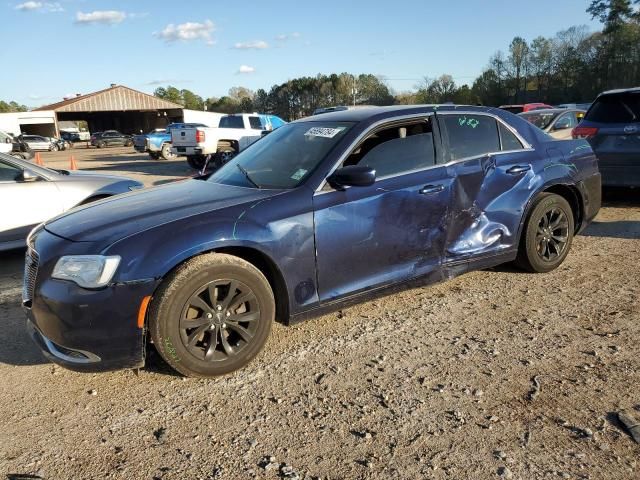 2016 Chrysler 300 Limited