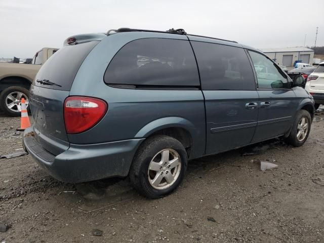 2005 Dodge Grand Caravan SXT