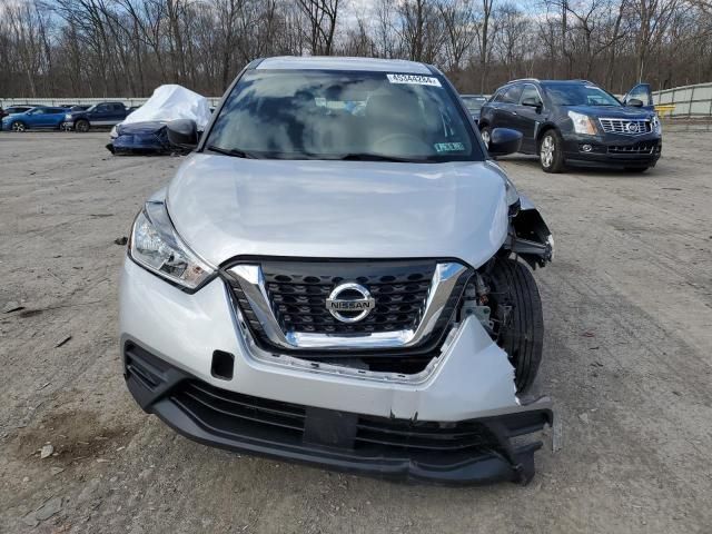 2020 Nissan Kicks S