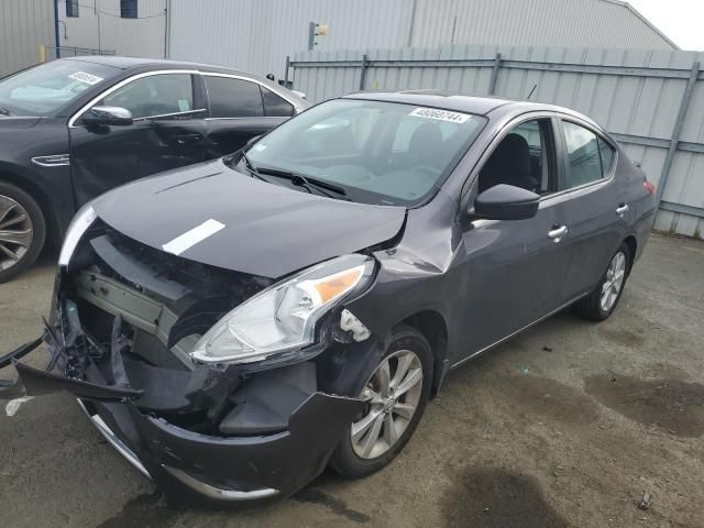 2015 Nissan Versa S