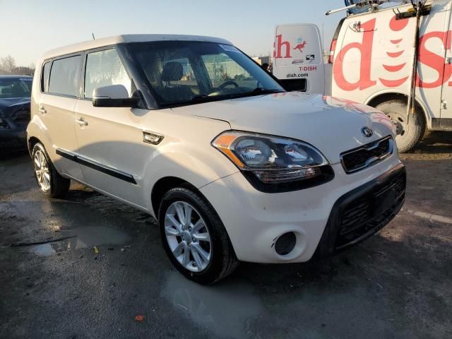 2013 KIA Soul +