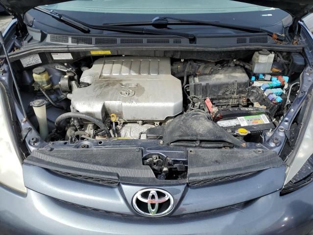 2009 Toyota Sienna CE