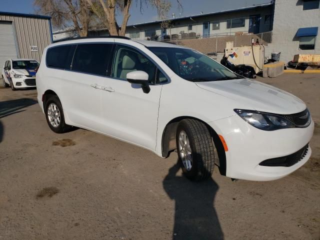 2021 Chrysler Voyager LXI