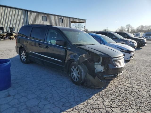 2013 Chrysler Town & Country Touring