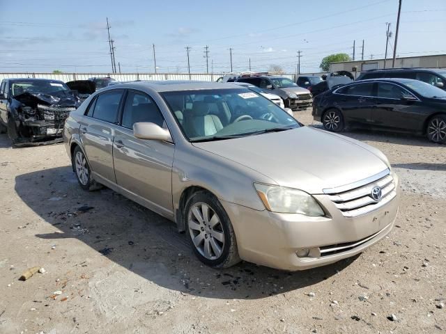 2005 Toyota Avalon XL